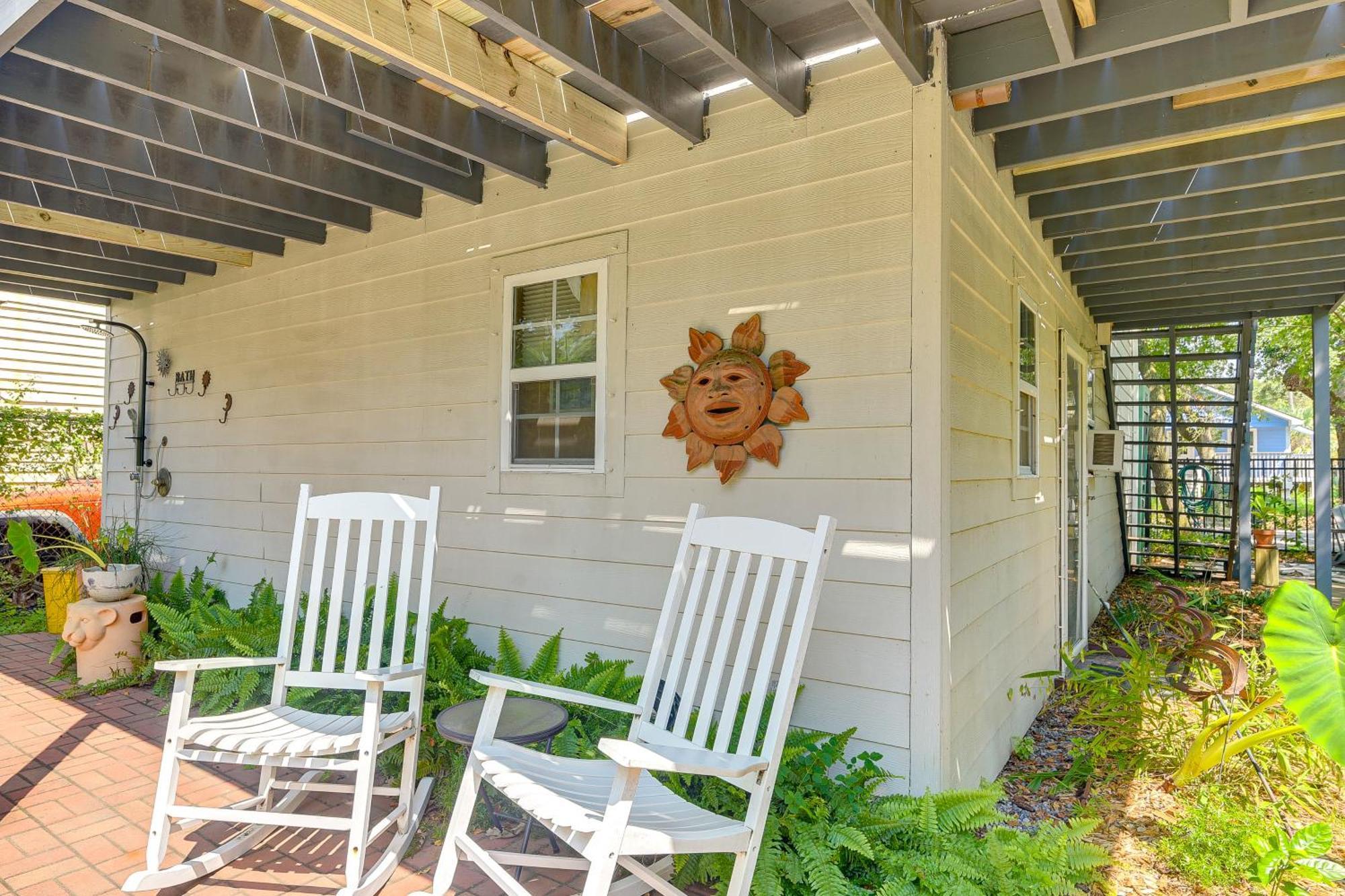 Cozy Galveston Apartment With Private Beach Pass! Luaran gambar