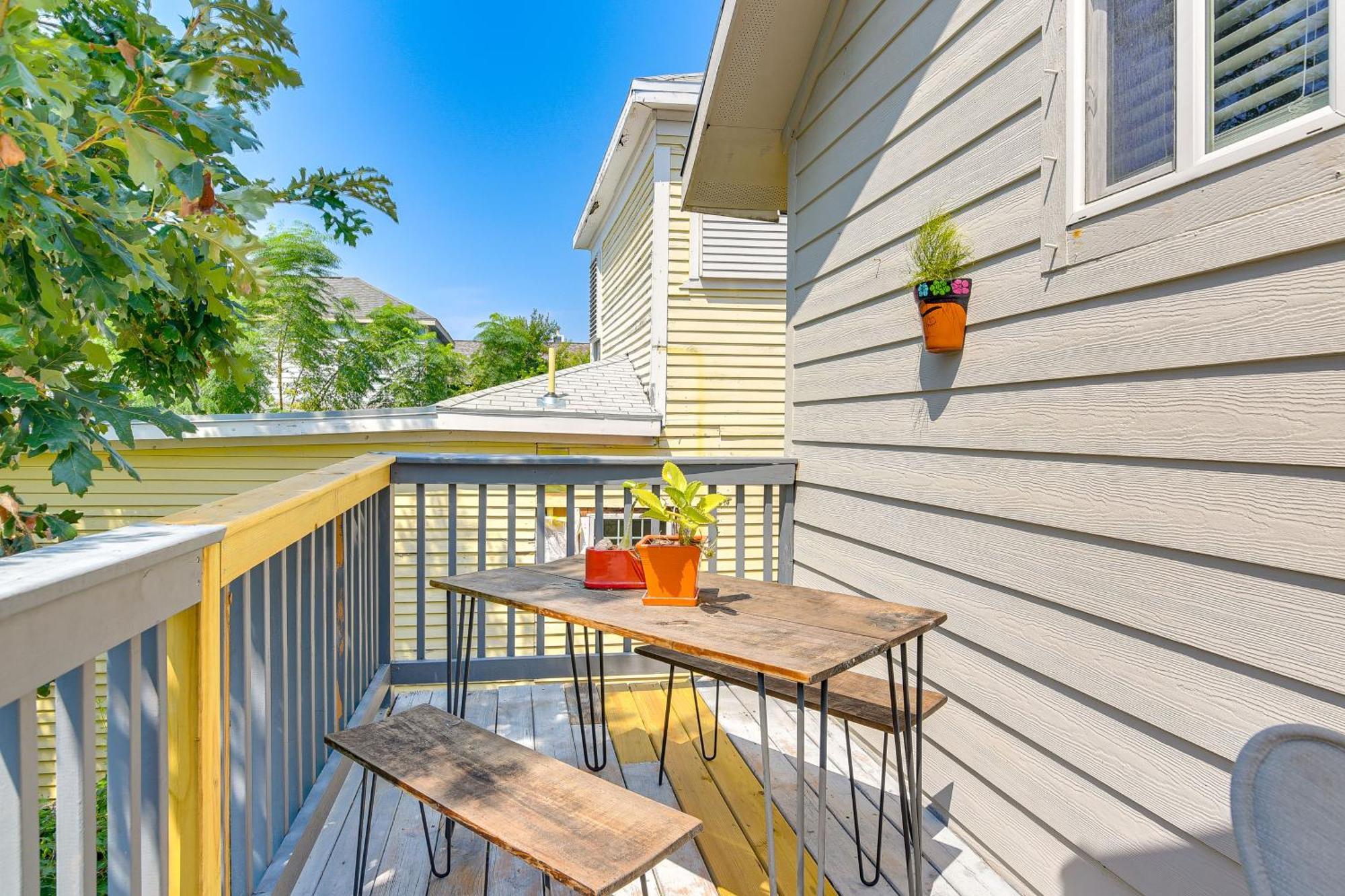 Cozy Galveston Apartment With Private Beach Pass! Luaran gambar