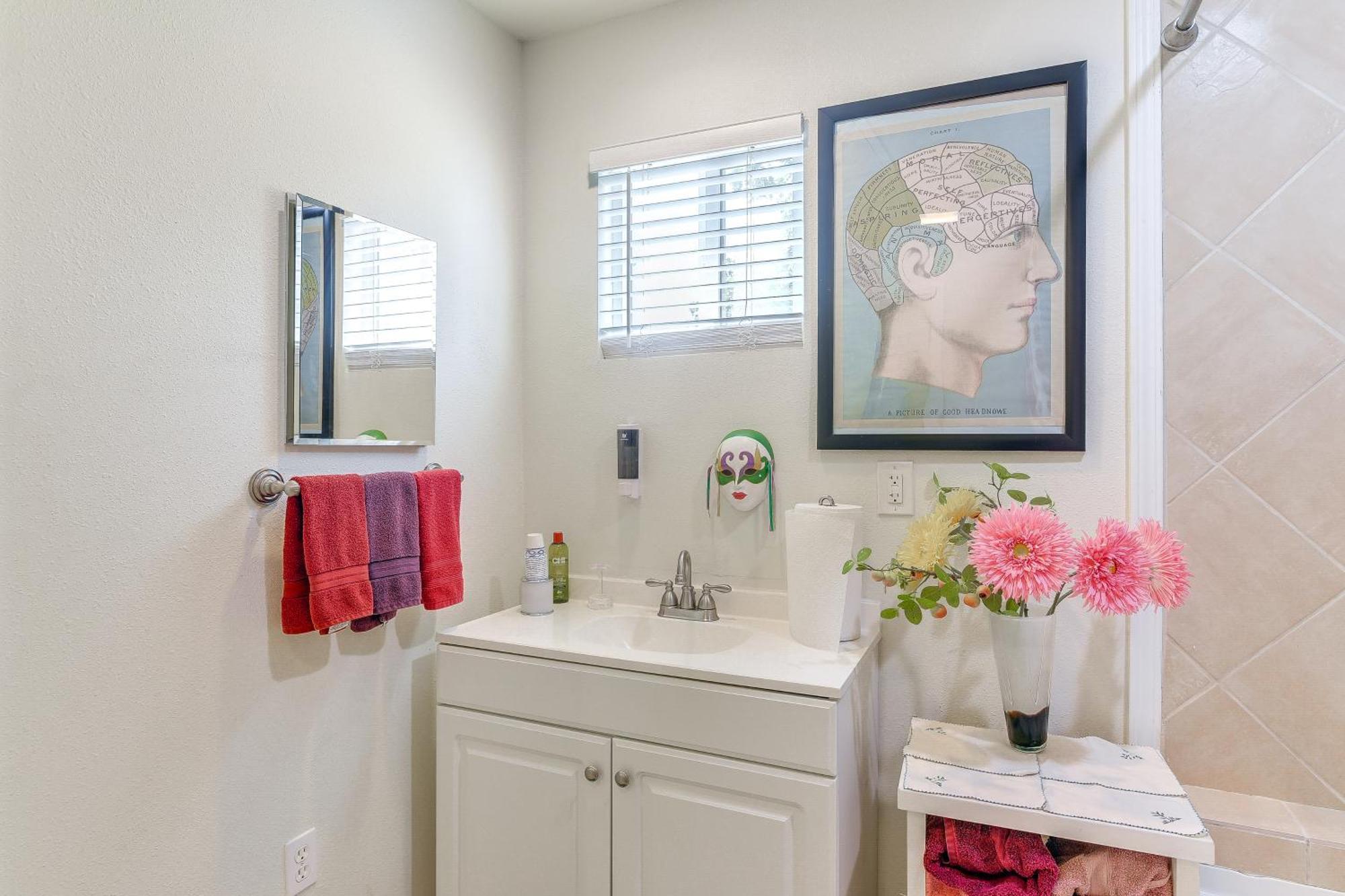 Cozy Galveston Apartment With Private Beach Pass! Luaran gambar