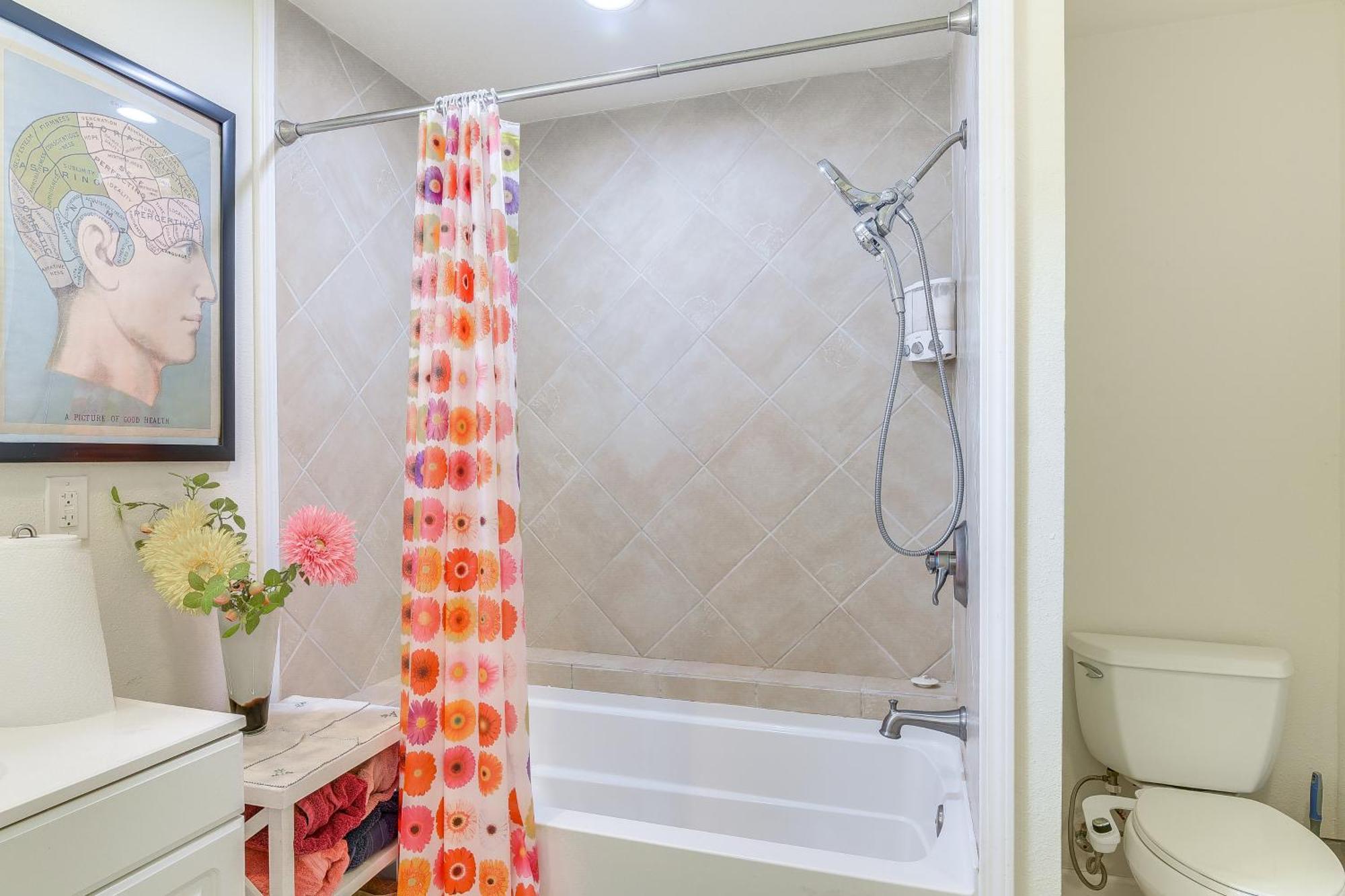 Cozy Galveston Apartment With Private Beach Pass! Luaran gambar